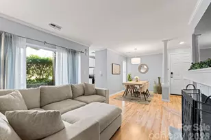 1109 E Morehead St, Charlotte, NC 28204 - Photo 3