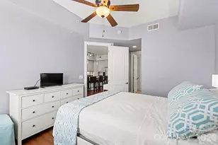 4625 Piedmont Row Dr, Charlotte, NC 28210 - Photo 11