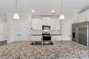 104 Milliner Dr, Troutman, NC 28166 - Photo 7