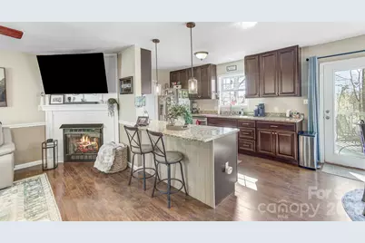 92 Willow Bend, Hendersonville, NC 28792 - Photo 3