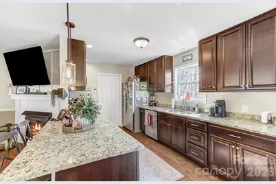 92 Willow Bend, Hendersonville, NC 28792 - Photo 7