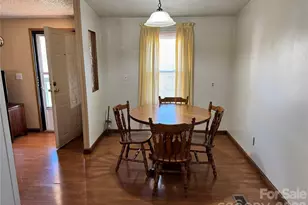 2448 Christopher Rd, Morganton, NC 28655 - Photo 9