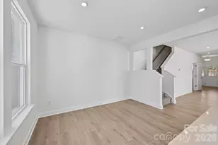 7635 Ethora Wy, Charlotte, NC 28216 - Photo 9