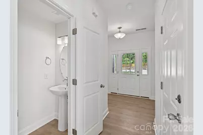 7635 Ethora Way, Charlotte, NC 28216 - Photo 17