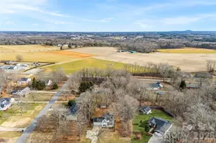 2064 Colorado Ct, Lincolnton, NC 28092 - Photo 5