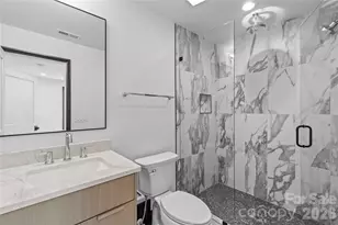 2117 Lombardy Cir, Charlotte, NC 28203 - Photo 21