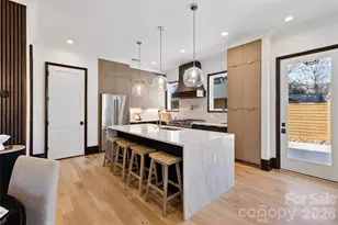 2117 Lombardy Cir, Charlotte, NC 28203 - Photo 5