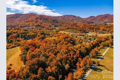 37 Amber Lane, Clyde, NC 28721 - Photo 13