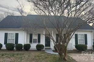 1917 Nigel Ct, Charlotte, NC 28213 - Photo 1