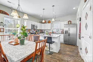 215 James St, Lexington, NC 27295 - Photo 7