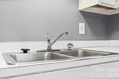 9119 Spyglass Place, Charlotte, NC 28214 - Photo 15