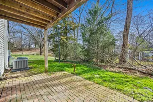 9119 Spyglass Pl, Charlotte, NC 28214 - Photo 19