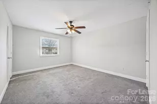 7906 Oak Meadow Ct, Charlotte, NC 28210 - Photo 15