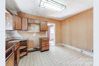 113 Falls Street, Morganton, NC 28655 - Photo 11