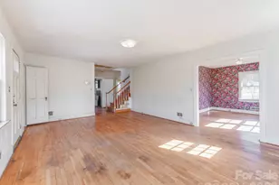 113 Falls St, Morganton, NC 28655 - Photo 7