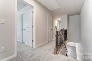 3827 Cheyney Park Dr, Charlotte, NC 28269 - Photo 27