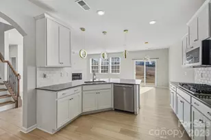 2039 Morning Gold Dr, Maiden, NC 28650 - Photo 11