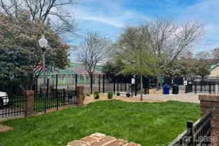 514 W 10th St, Charlotte, NC 28202 - Photo 19