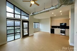 514 W 10th St, Charlotte, NC 28202 - Photo 5