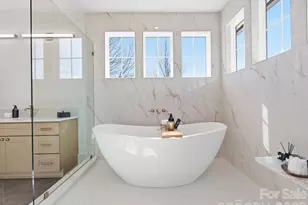 205 Sylvania Ave, Charlotte, NC 28206 - Photo 25