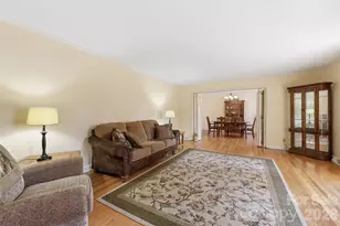 1141 Christopher Cir, Rock Hill, SC 29730 - Photo 5