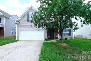 608 Wrayhill Dr, Charlotte, NC 28262 - Photo 1