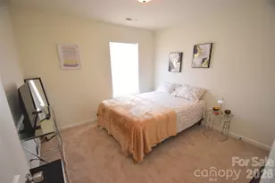 608 Wrayhill Dr, Charlotte, NC 28262 - Photo 27