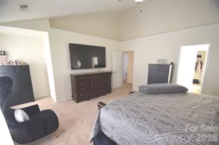 608 Wrayhill Dr, Charlotte, NC 28262 - Photo 23