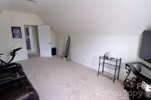 608 Wrayhill Dr, Charlotte, NC 28262 - Photo 35