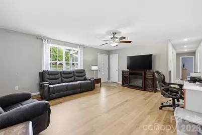 1214 Eastcreek Road, Fort Lawn, SC 29714 - Photo 11