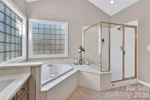 3400 12 Oaks Pl, Charlotte, NC 28270 - Photo 17