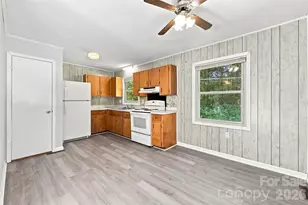 728 Center Rd, Chester, SC 29706 - Photo 7