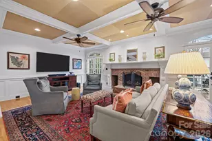 6824 N Baltusrol Ln, Charlotte, NC 28210 - Photo 9