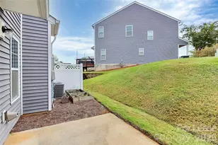 7107 Adare Mews Rd, Charlotte, NC 28217 - Photo 33