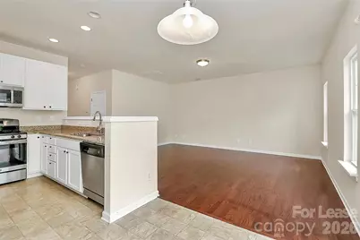 7107 Adare Mews Road, Charlotte, NC 28217 - Photo 11