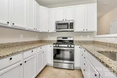 7107 Adare Mews Road, Charlotte, NC 28217 - Photo 13