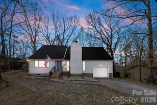 7615 Zermatt Ln, Charlotte, NC 28226 - Photo 1