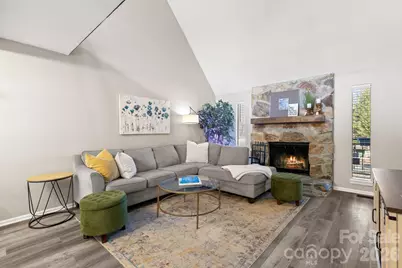 7615 Zermatt Lane, Charlotte, NC 28226 - Photo 9