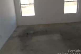 404 Smokehouse Ln, Albemarle, NC 28001 - Photo 11