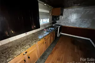 901 8th St, Statesville, NC 28677 - Photo 11