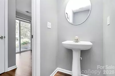 10739 Holly Ridge Boulevard, Charlotte, NC 28216 - Photo 9