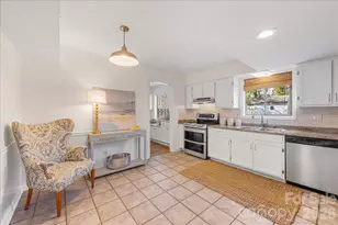 7020 Valley Haven Dr, Charlotte, NC 28211 - Photo 9