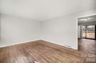 1133 Penrose Ln, Charlotte, NC 28217 - Photo 5