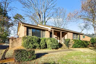 1133 Penrose Ln, Charlotte, NC 28217 - Photo 3