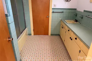 1320 Earlwood Rd, Statesville, NC 28677 - Photo 21