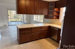 1320 Earlwood Rd, Statesville, NC 28677 - Photo 9