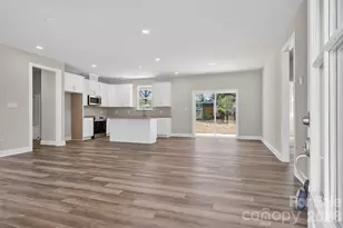 413 Dogwood Ln, Statesville, NC 28625 - Photo 7