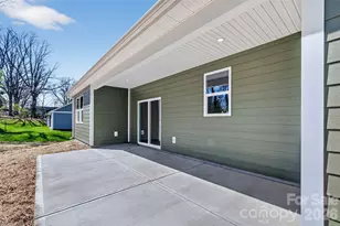 413 Dogwood Ln, Statesville, NC 28625 - Photo 3