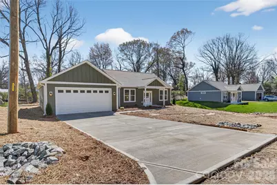 413 Dogwood Lane, Statesville, NC 28625 - Photo 1