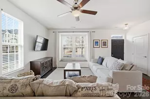 4135 Audubon Pk Dr, Charlotte, NC 28217 - Photo 3